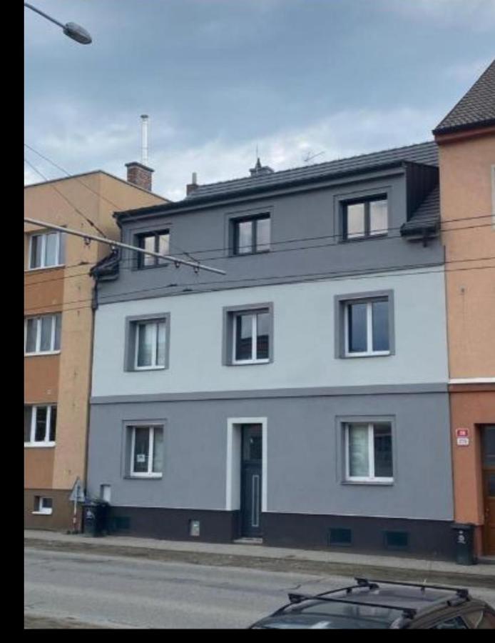 Cerna Ruze - Apartman 7 Plzen Exterior photo